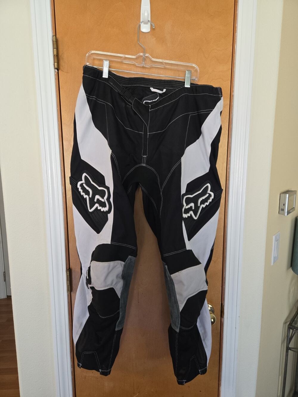 Fox MX 180 Adult Size 42 Racepant, Black Inseam 28"